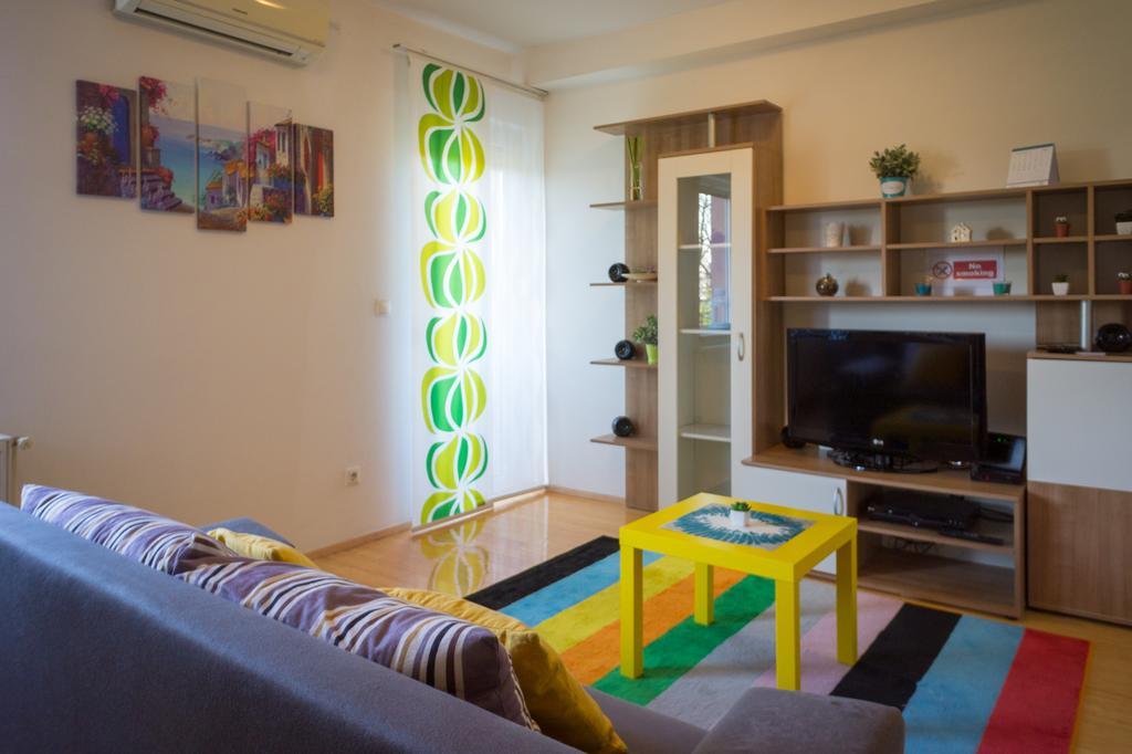 Blue Lake Apartment Zagreb Extérieur photo